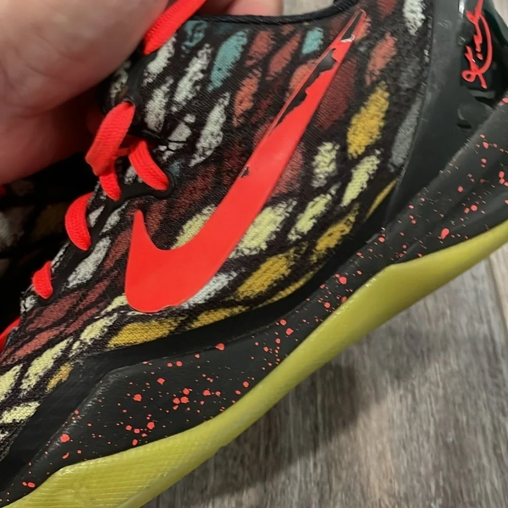 Nike Kobe Christmas sneakers size 7